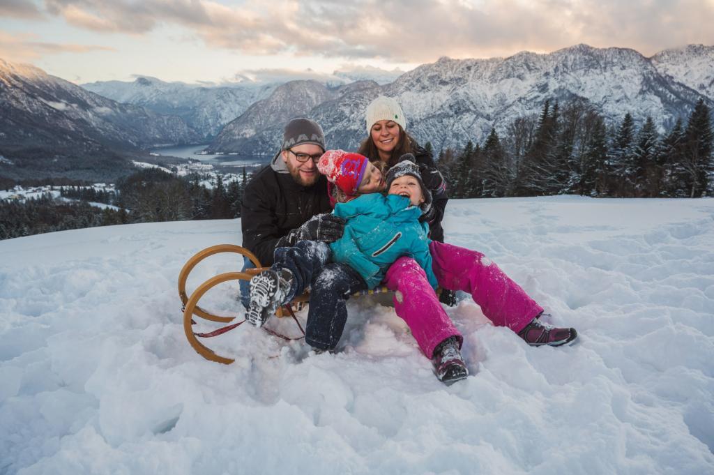 Familienfotos im Winter machen Spaß